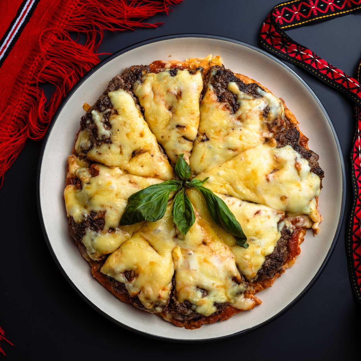 Pizza Plescavita Margherita