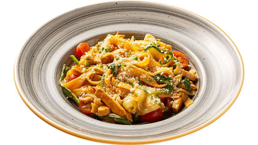 Pasta with Chicken and Chipotle Sauce