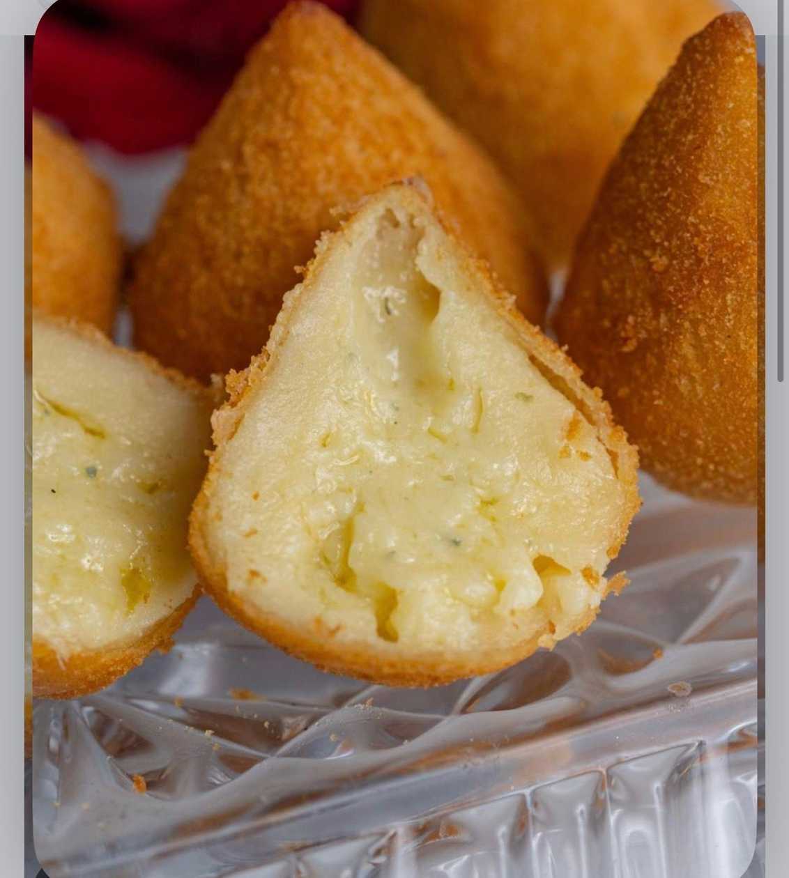 Coxinha Quatro Queijos