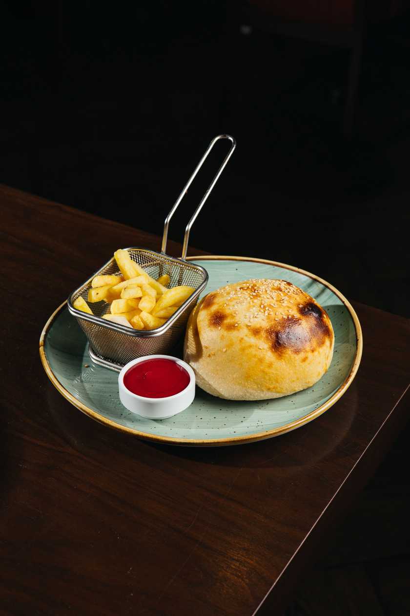 Be My Guest Chicken Burger