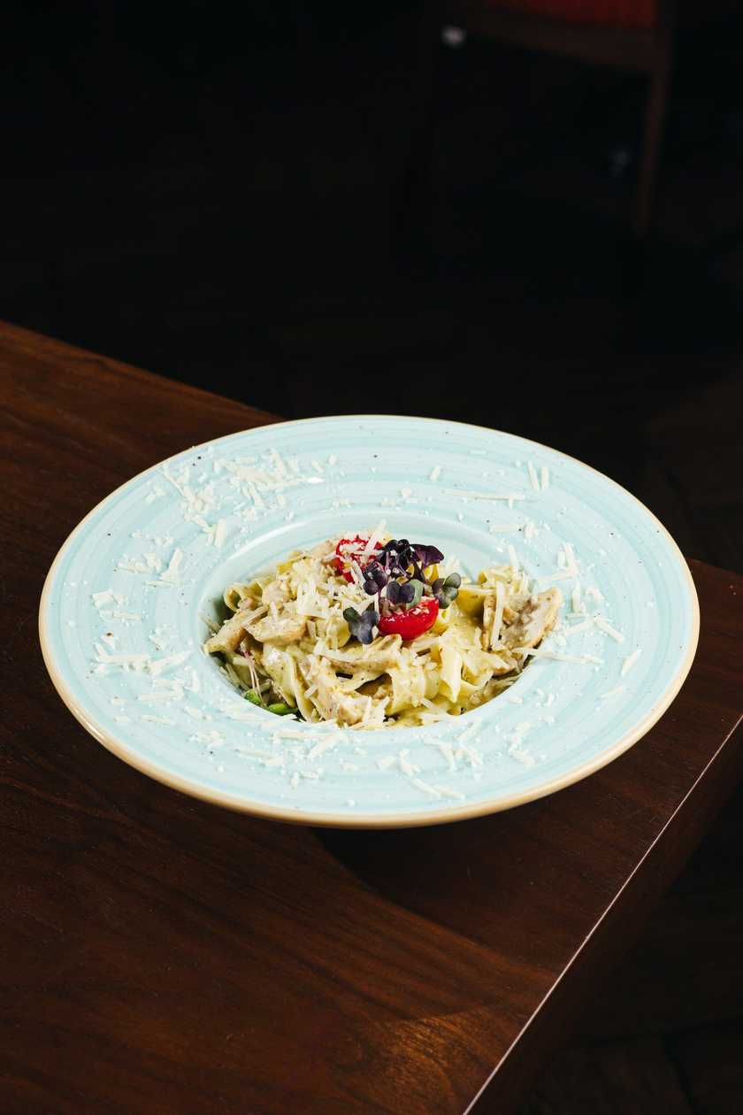 Chicken Pesto Fettuccine