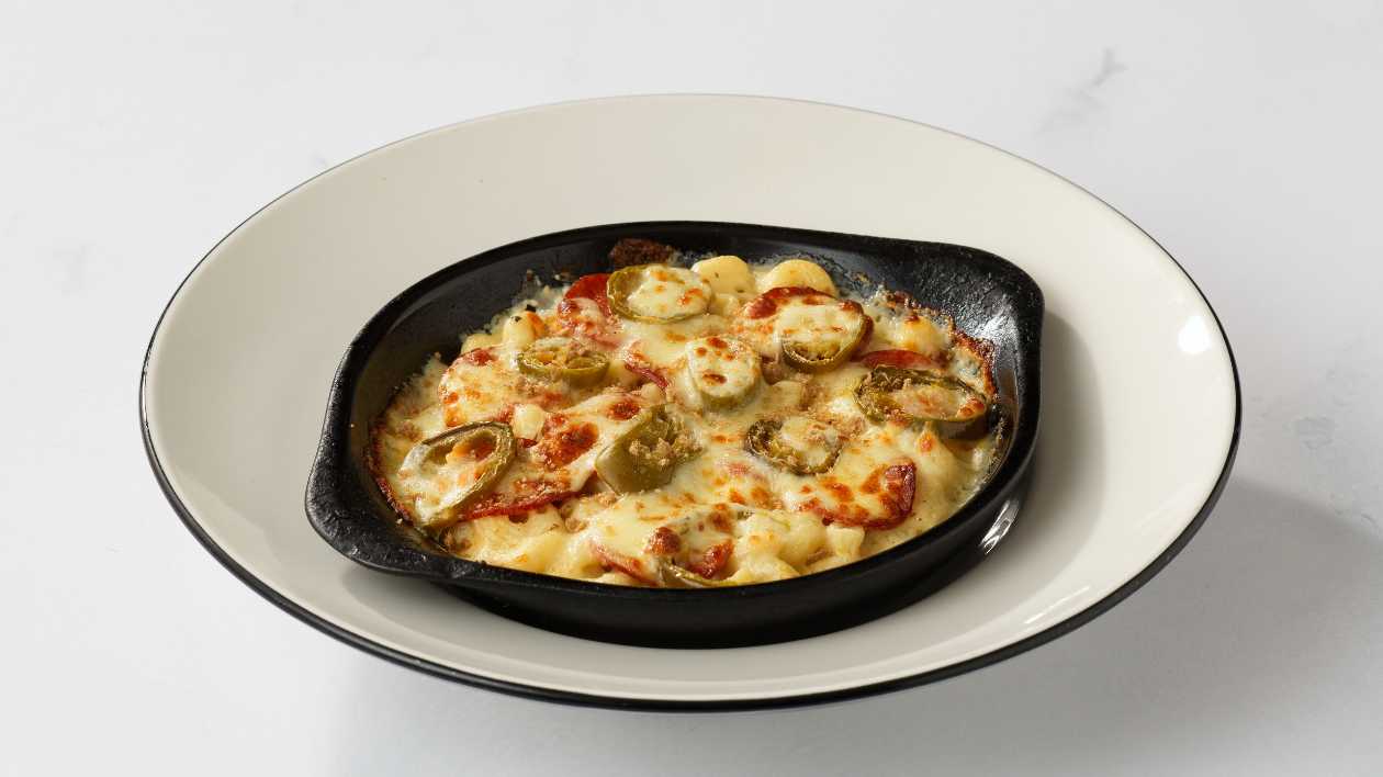 🆕 Pepperoni & Jalapeno Mac & Cheese