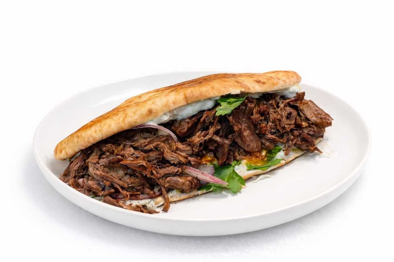 Gyros cu pulpă miel & tzatziki