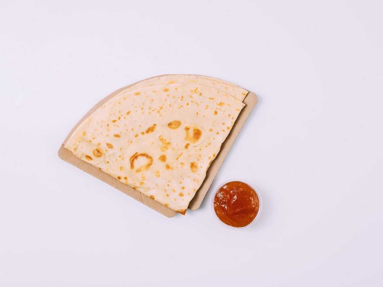 Bezlepková Palačinka s meruňkovou marmeládou