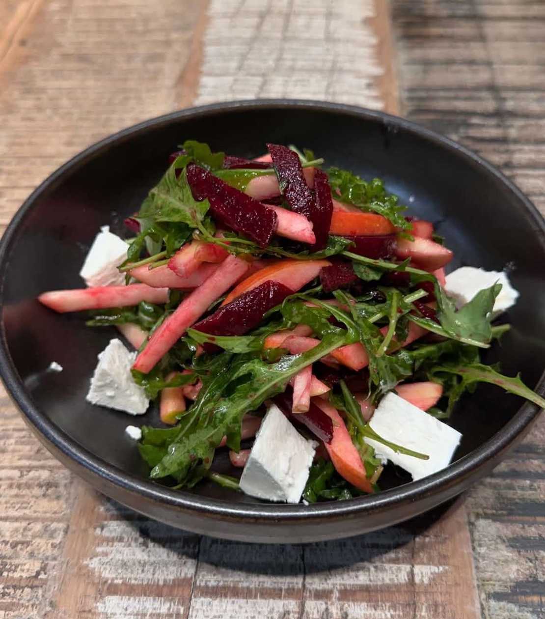 Refreshing beetroot salad