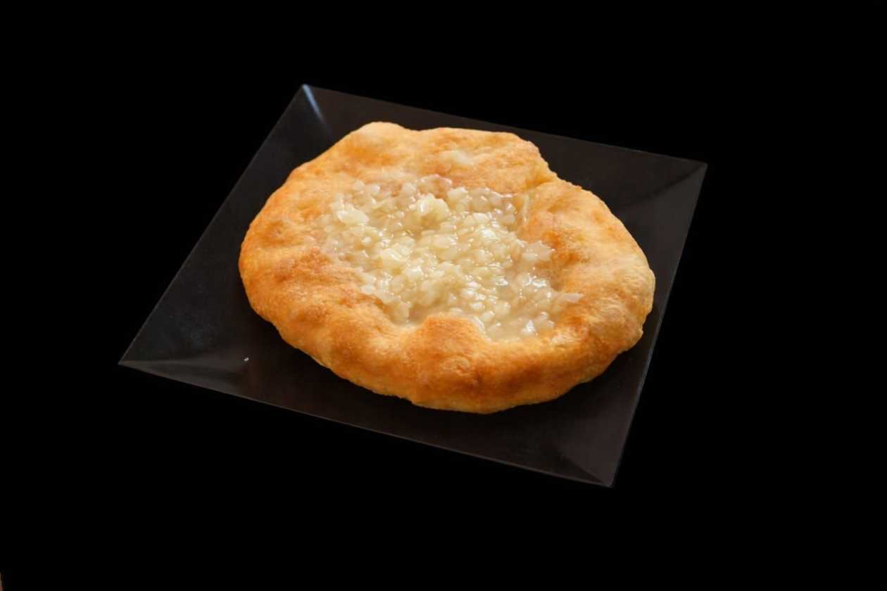 Langos cu Mujdei
