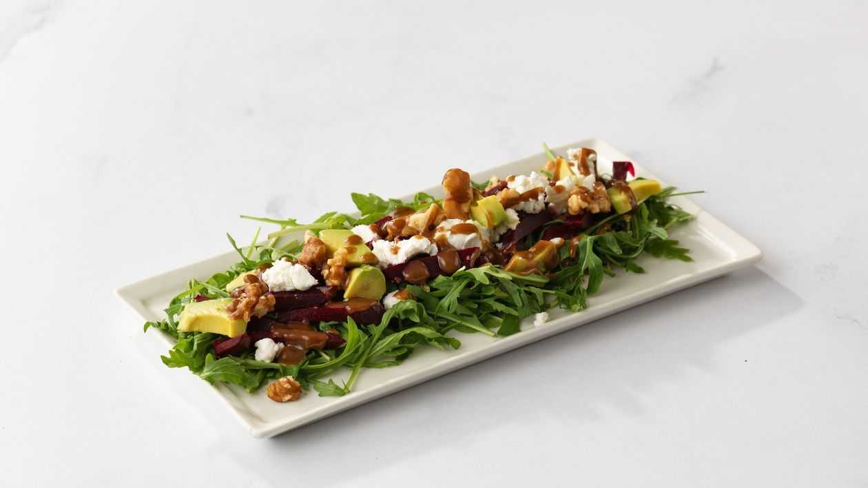 Superfood Beet and Goat's Cheese Side Salad 🌱