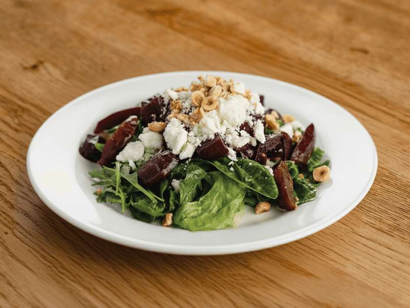 Salad with caramelized beets