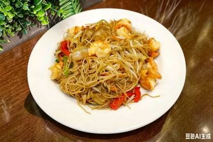 M13. Rice Noodles With Prawns