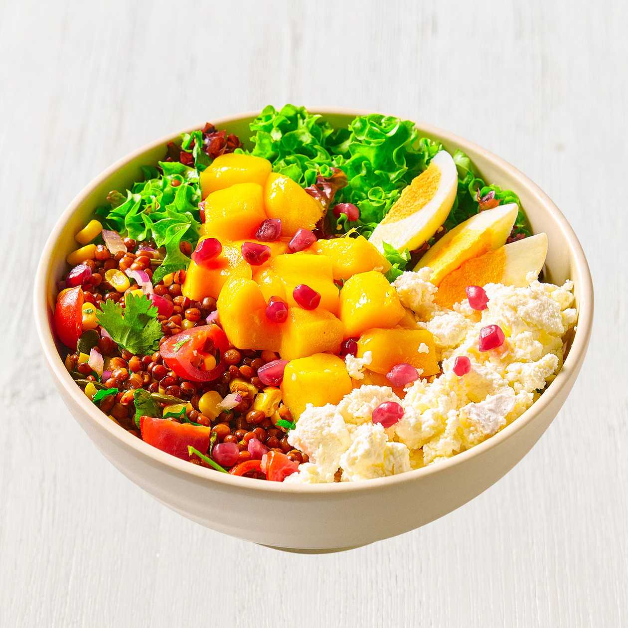 Golden mango salad kozí sýr