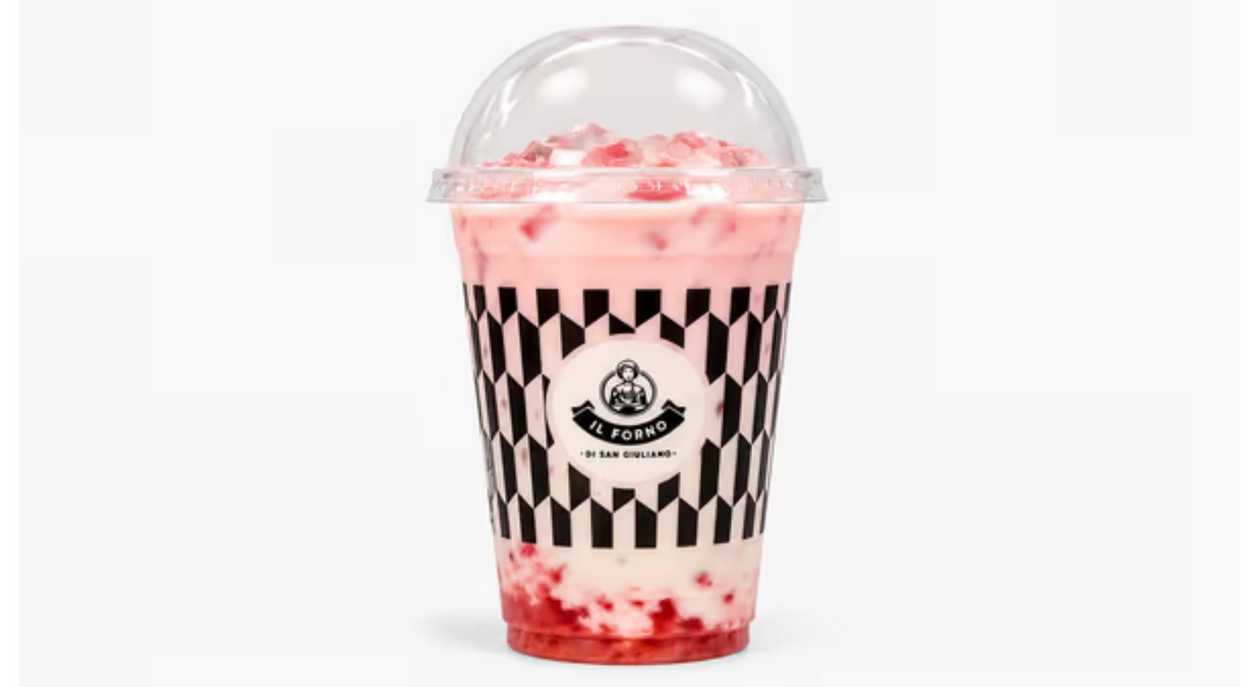 Iced Strawberry Latte