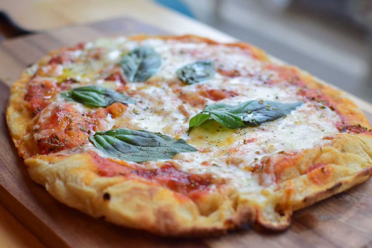POMODORO PINSA