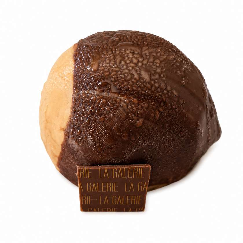 HAZELNUT PRALINE