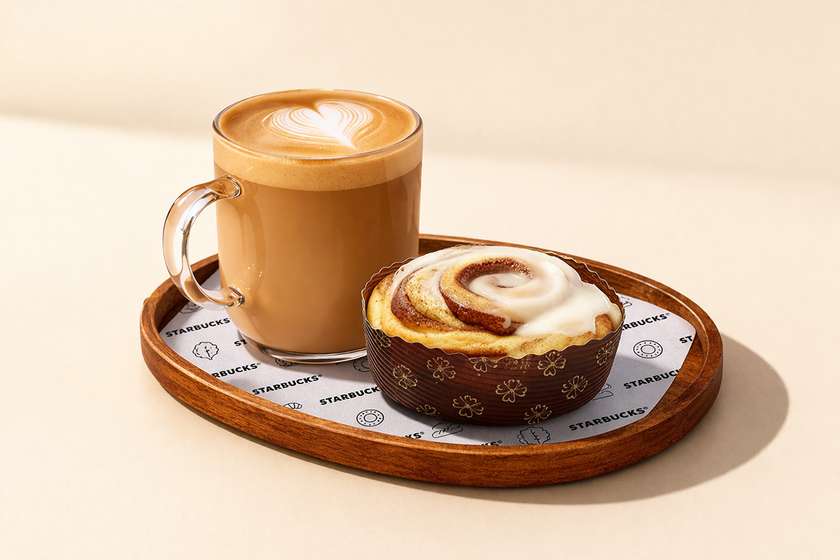 Caffé Latte & Skořicová rolka