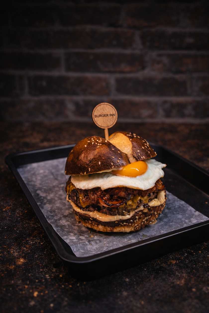 BEZLEPEK Kevin Bacon Burger