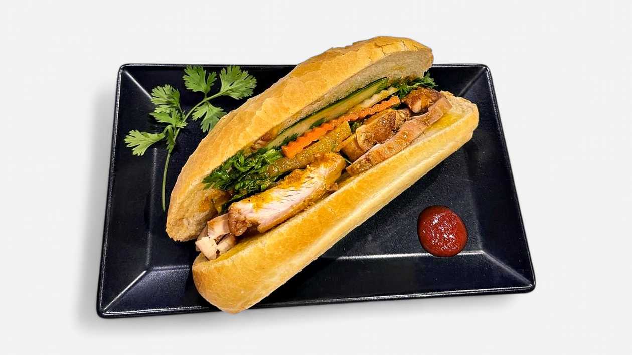 Char siu chicken banh mi