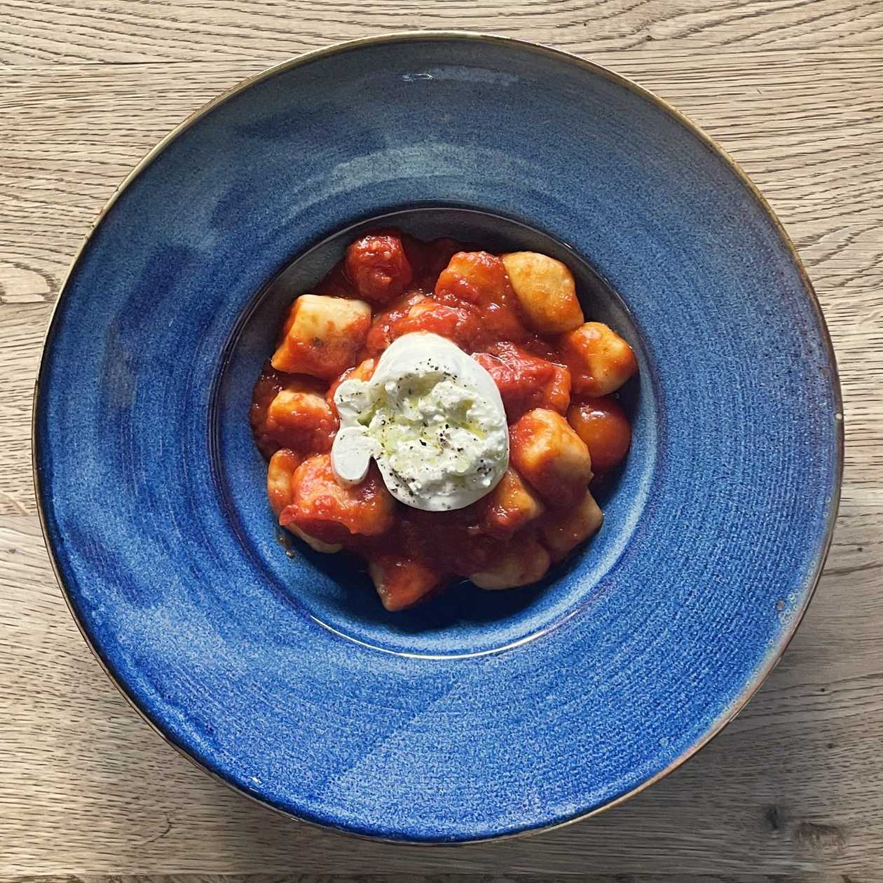 GNOCCHI POMODORO CON BURRATA