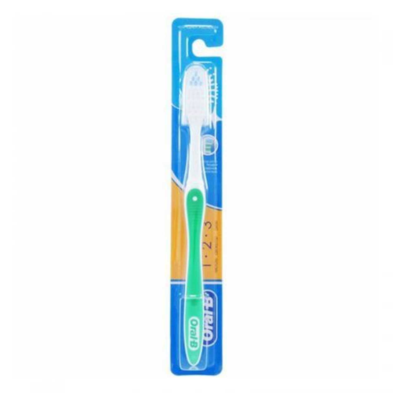 Oral-B Classic Plus Medium Toothbrush 8105