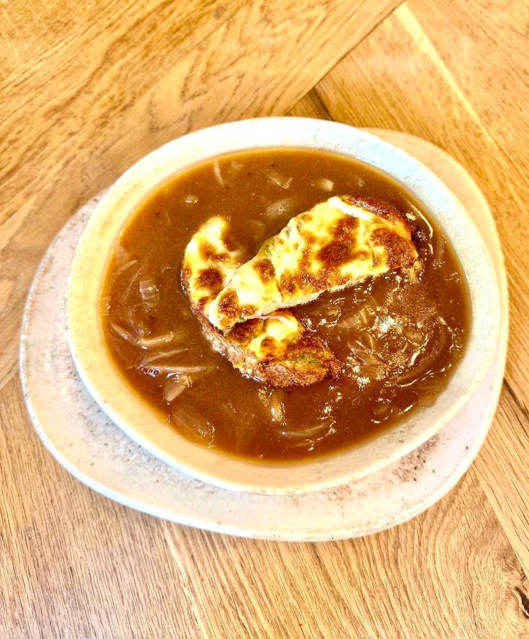 SUPĂ DE CEAPĂ