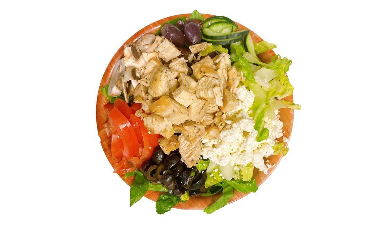 Greek salad with chicken
