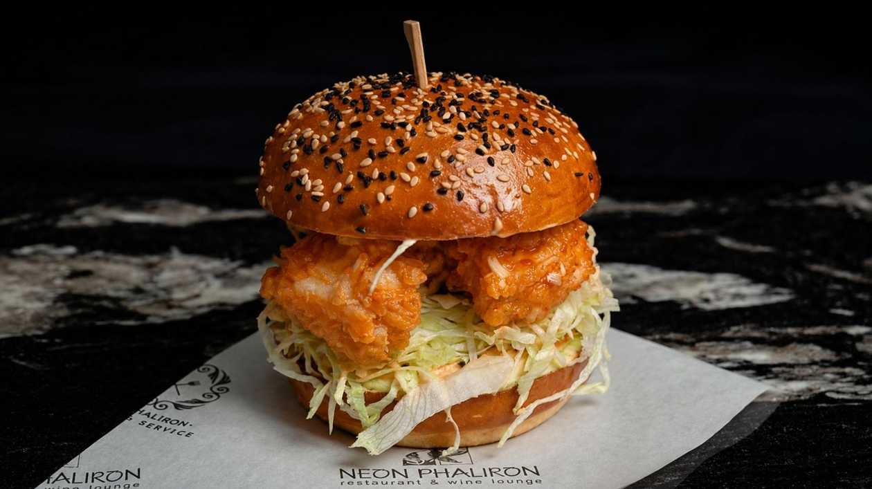 Spicy Prawns Burger 🆕