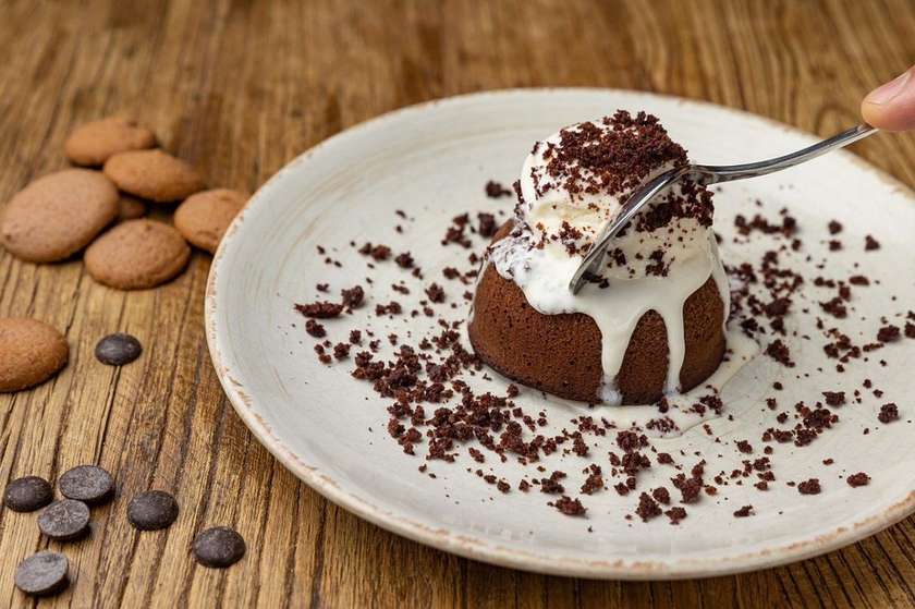 Chocolate fondant with ice-cream