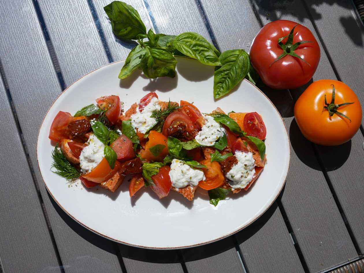 Panzanella salad with four types of tomatoes