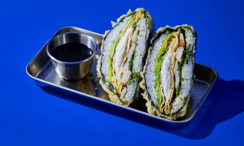 Onigirazu Shrimps & Avocado