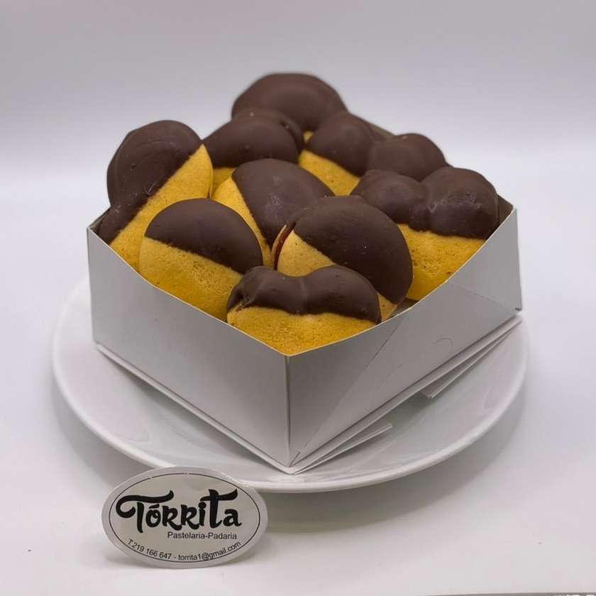 Hungarian Assortment with Filling 200g