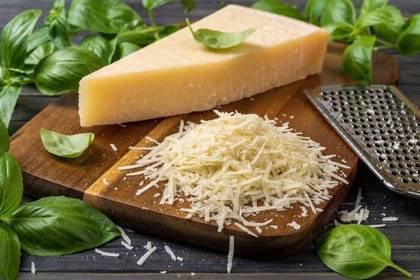 Parmezan 50g