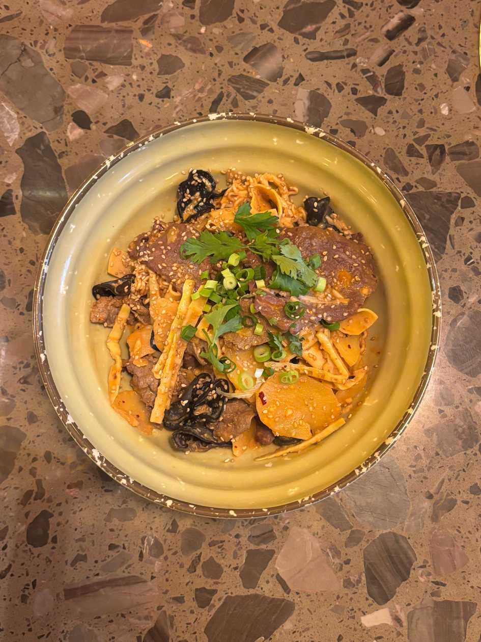 24. Beef with Peanut Sauce Set Menu