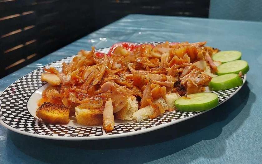 İsgəndər Toyuq + Cola