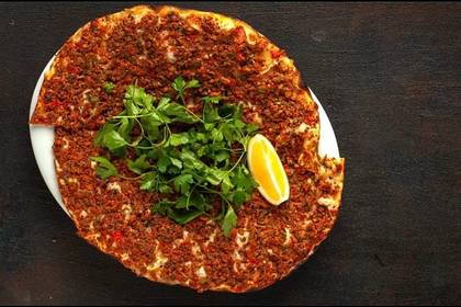 Spicy Lahmacun