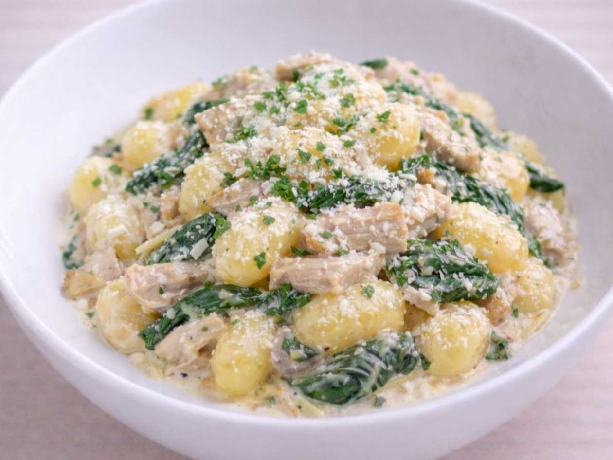 GNOCCHI CON POLLO
