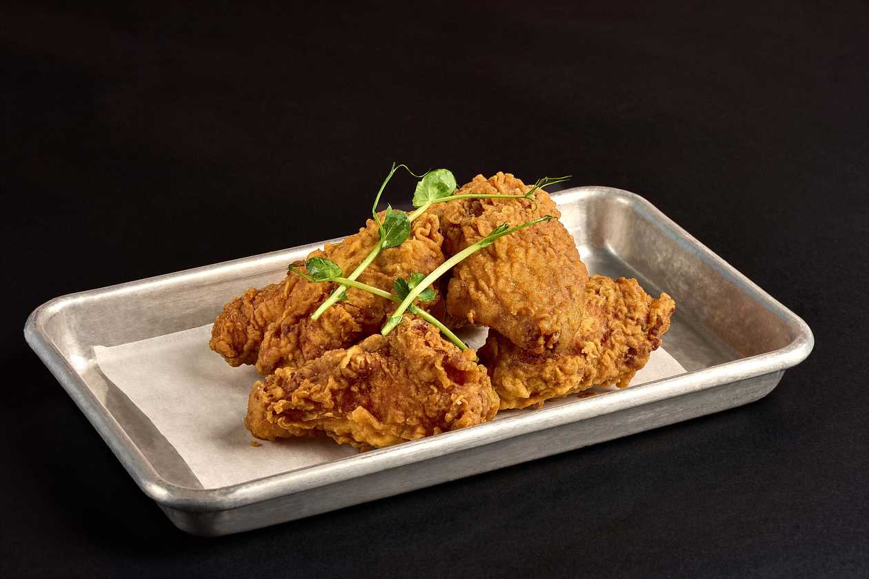 Crispy chicken wings (300/50)