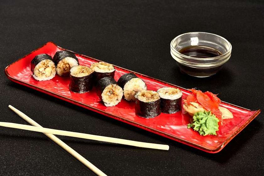 Eel Maki (120/20/15)
