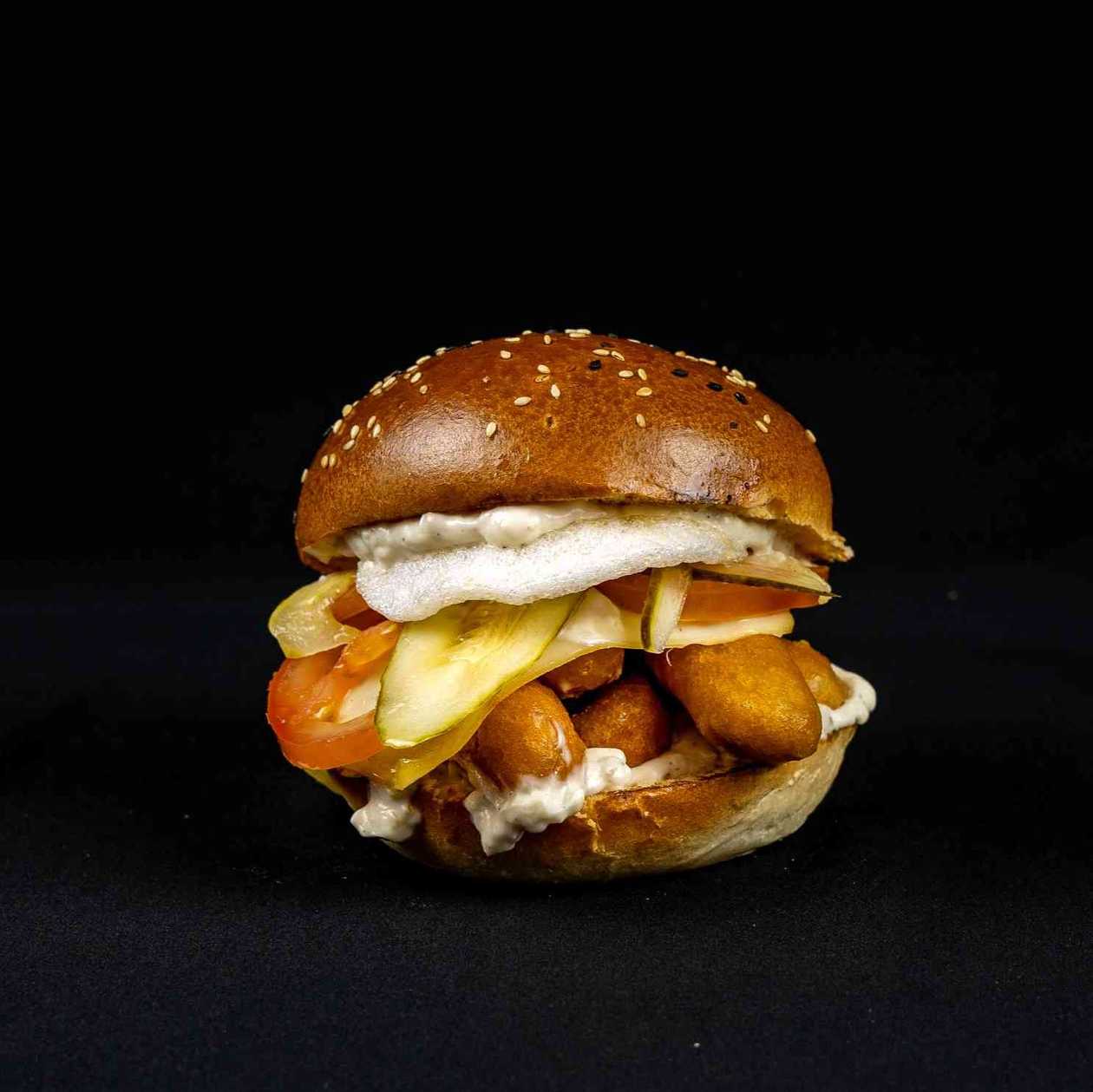 Captain Jack Sparrow Burger (a little spicy) -Fish!!🌶️