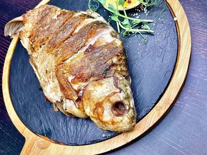 Fried Crucian Carp