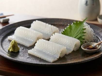 S1. Sashimi Ika