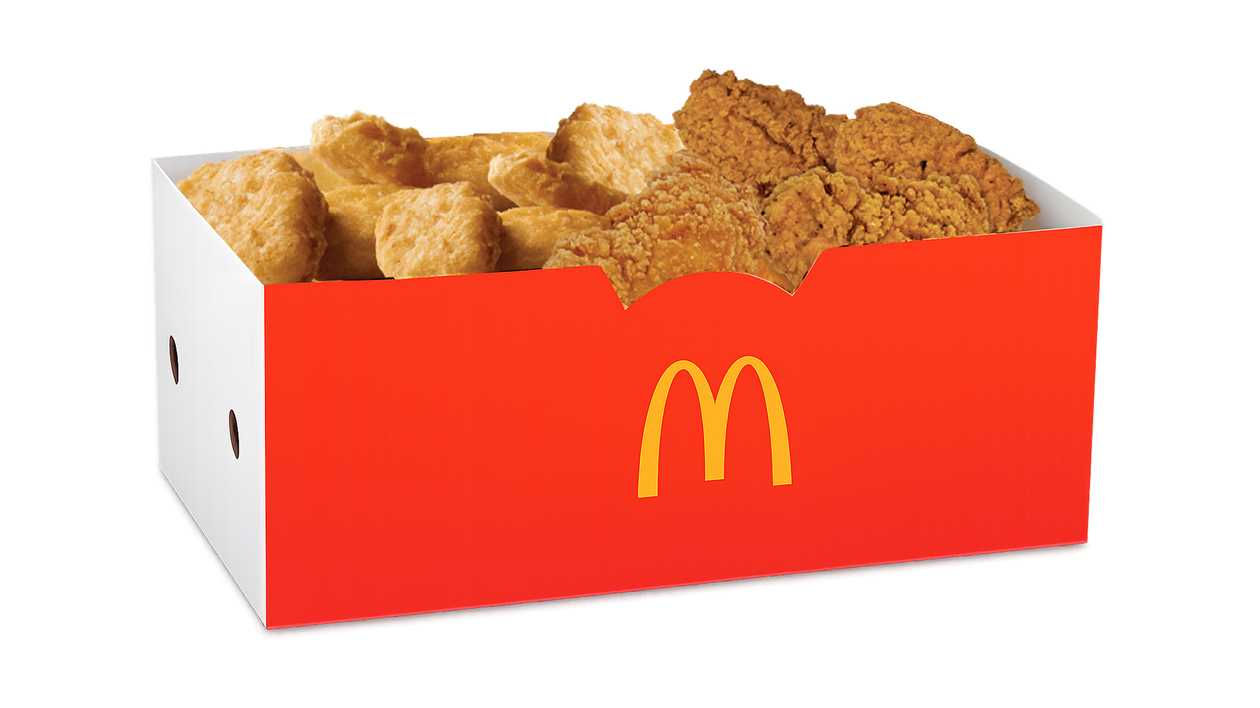 Snackbox - 8 Chicken McNuggets & 4 Chicken Chunks