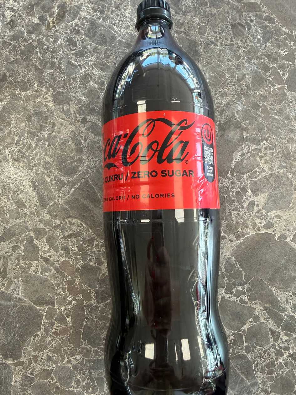 Gazuotas gaivusis gėrimas COCA COLA ZERO, 1,5 l