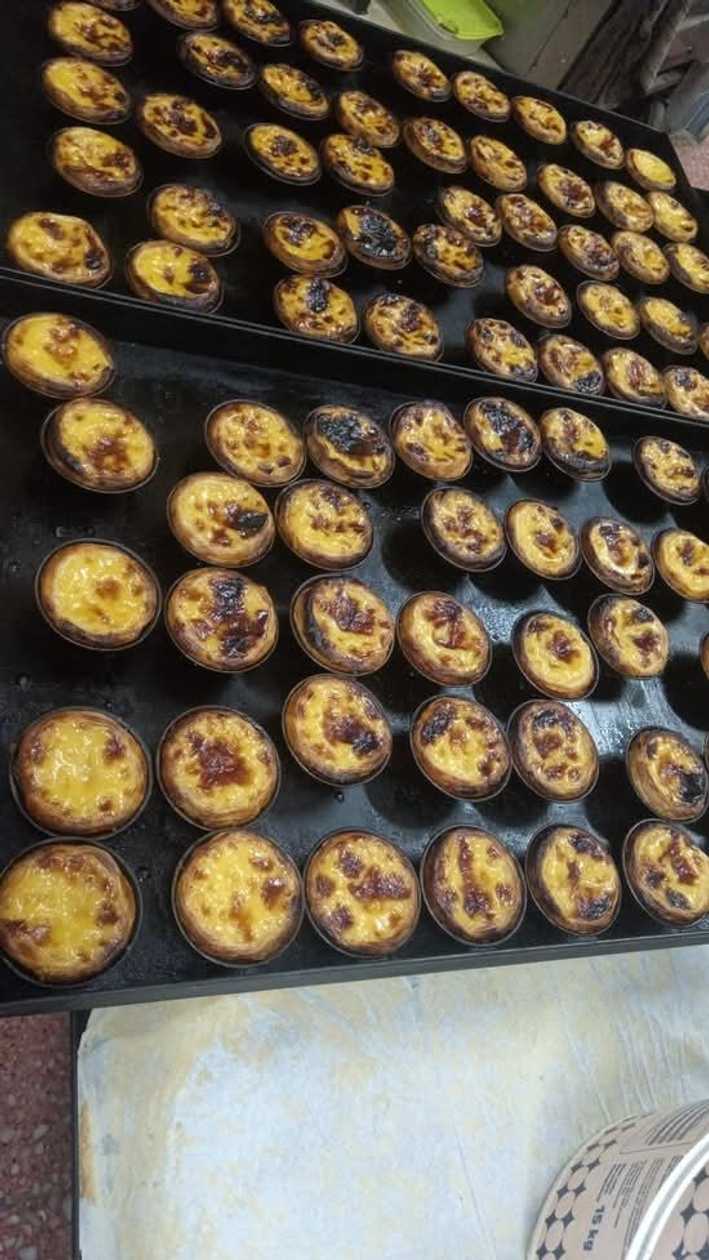 24 Custard Tarts