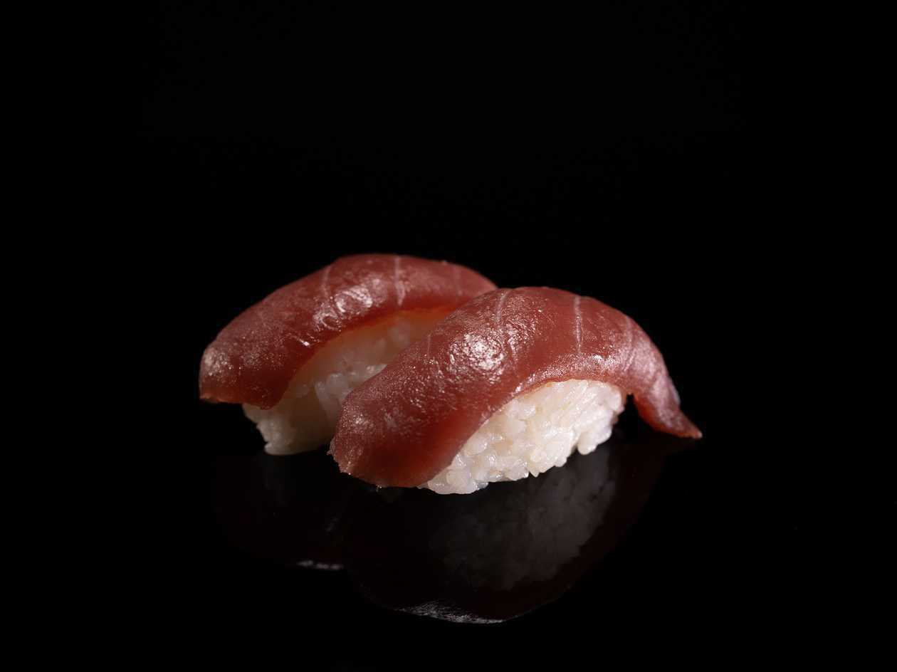 NI2. Bluefin Tuna Nigiri