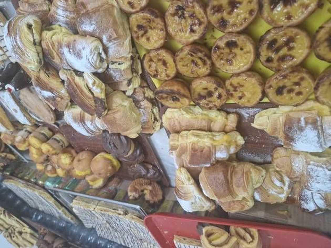 Warm Pastries Box 1