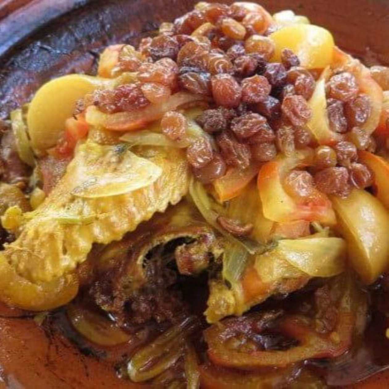 Meat Tagine with Onion, Raisins, and Honey