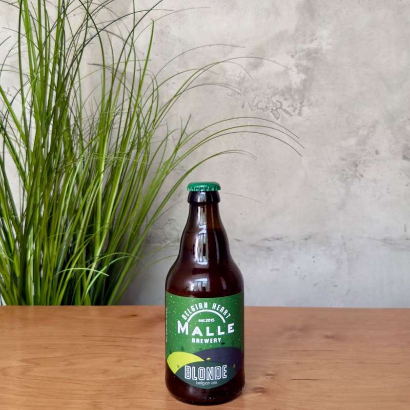 Пиво MALLE Blonde 0,33 л.