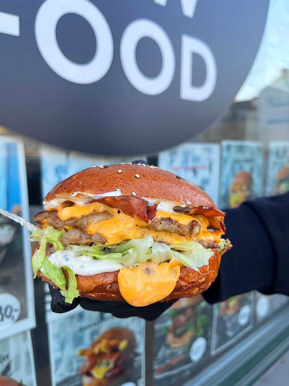 Smash Garlic Burger