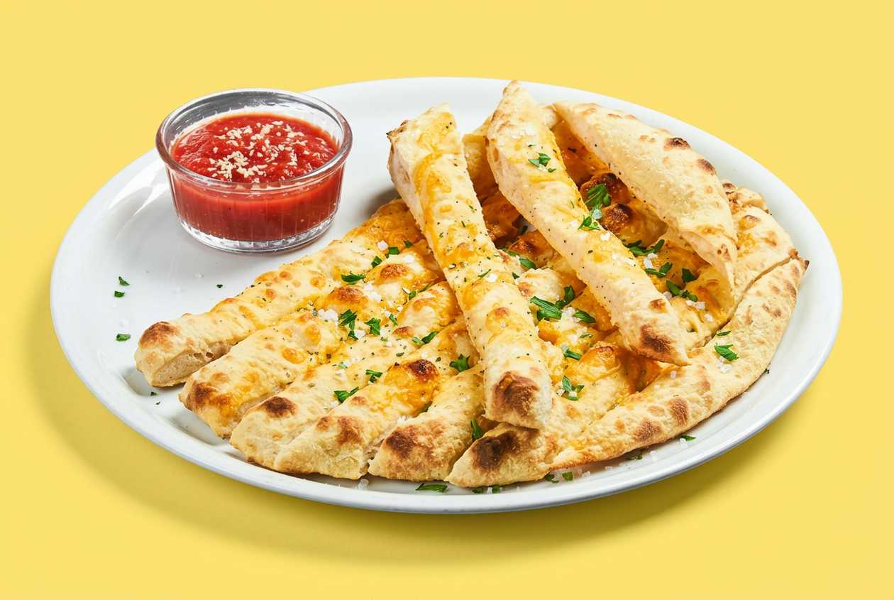 Breadsticks with cheese