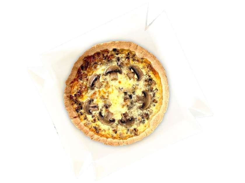 Chicken and mushroom pie