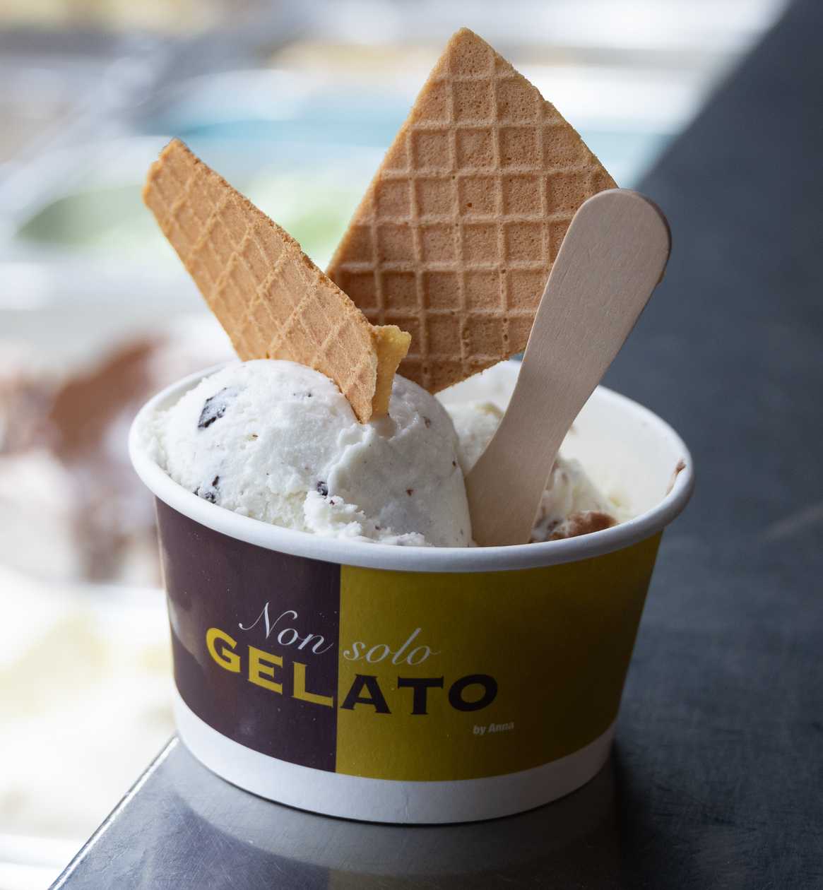 2 Scoops